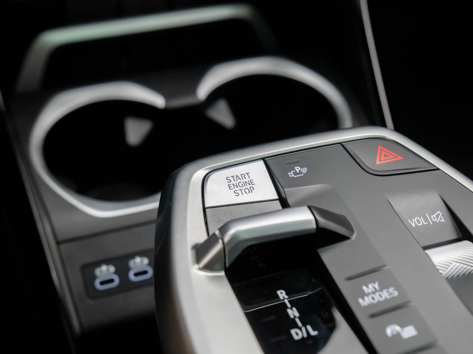 Certified 2025 BMW X2 xDrive28i image 21