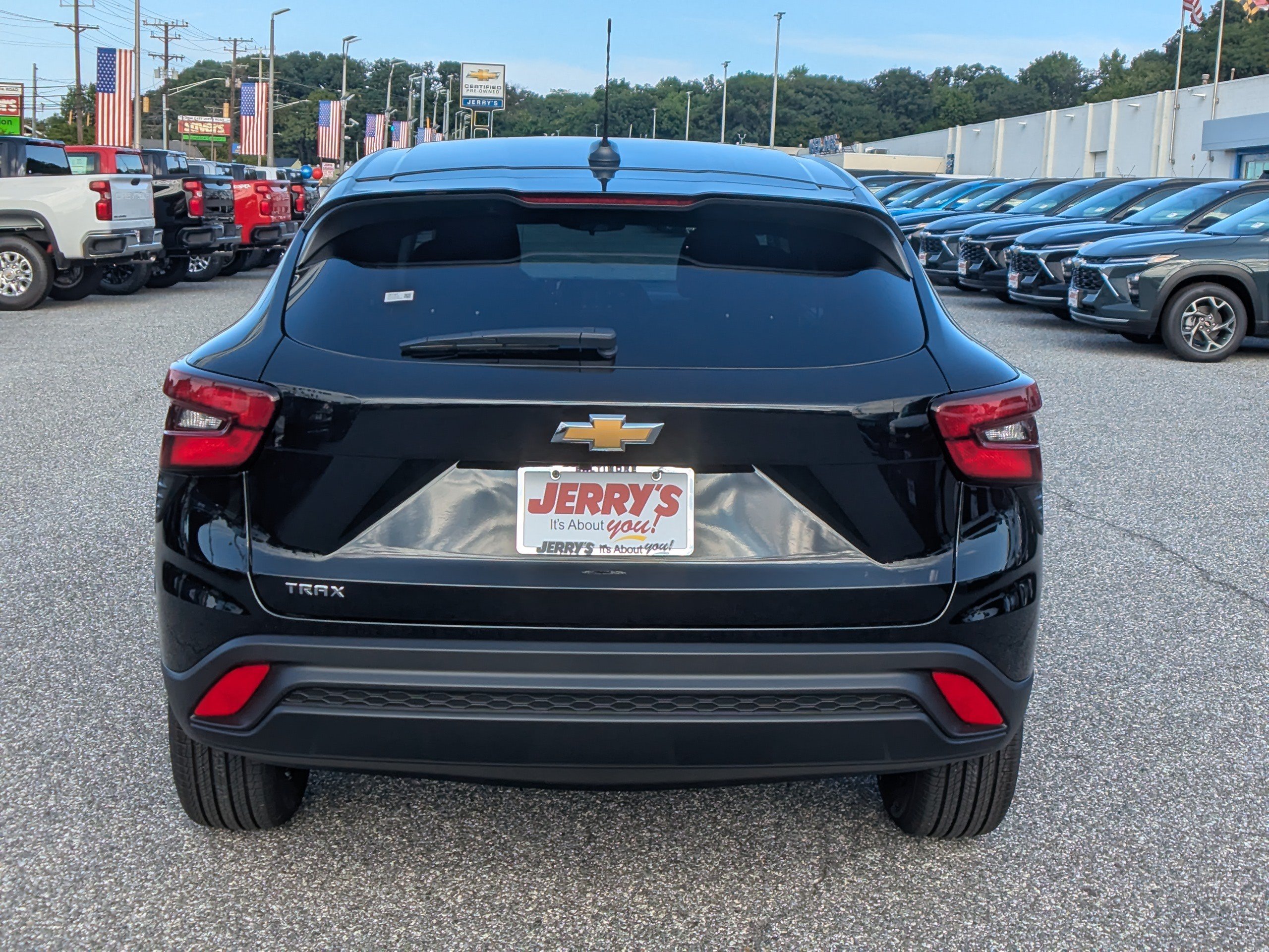 New 2026 Chevrolet Trax LS FWD image 7