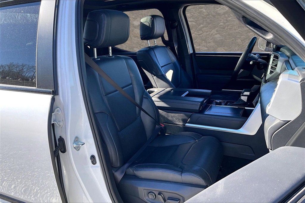 Used 2024 Toyota Tundra Platinum image 7