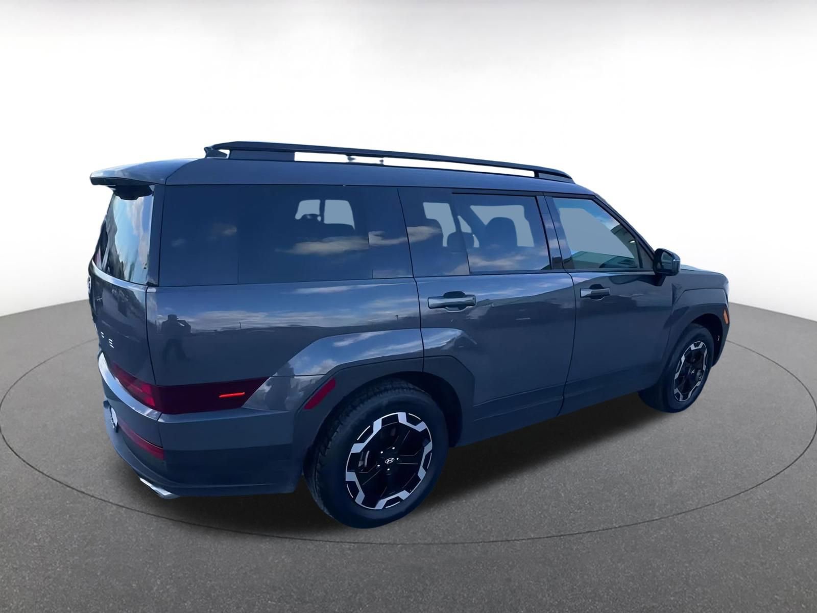 Used 2025 Hyundai Santa Fe SEL image 15