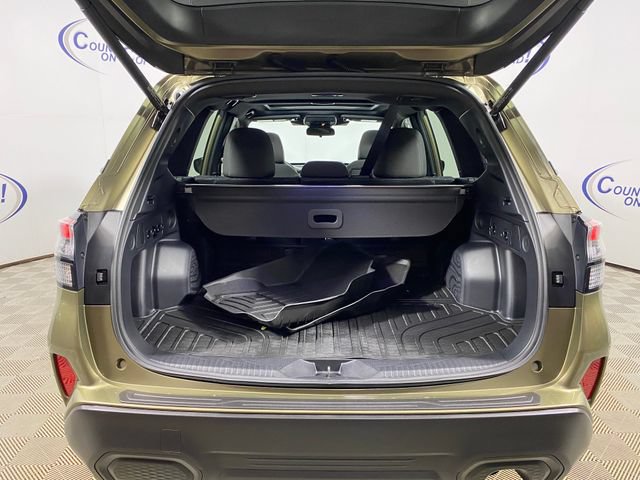 Used 2025 Subaru Forester Premium AWD/4WD image 25