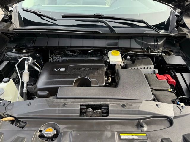 Used 2022 Nissan Pathfinder SV w/ SV Premium Package AWD/4WD image 10