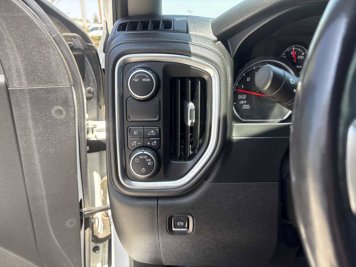 Used 2021 Chevrolet Silverado 1500 RST RWD image 21