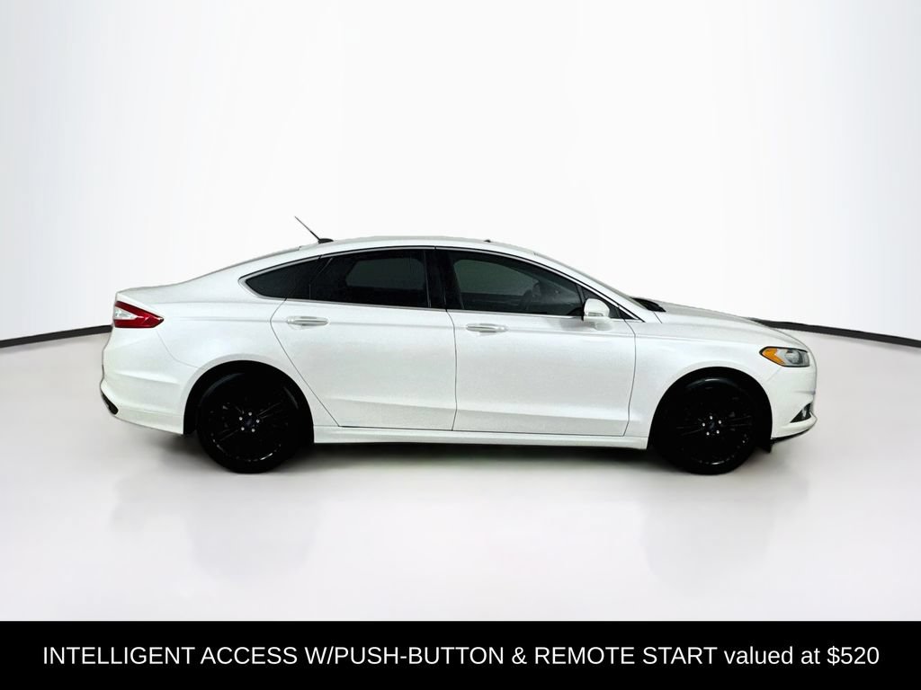 Used 2016 Ford Fusion SE w/ Equipment Group 202A AWD/4WD image 9