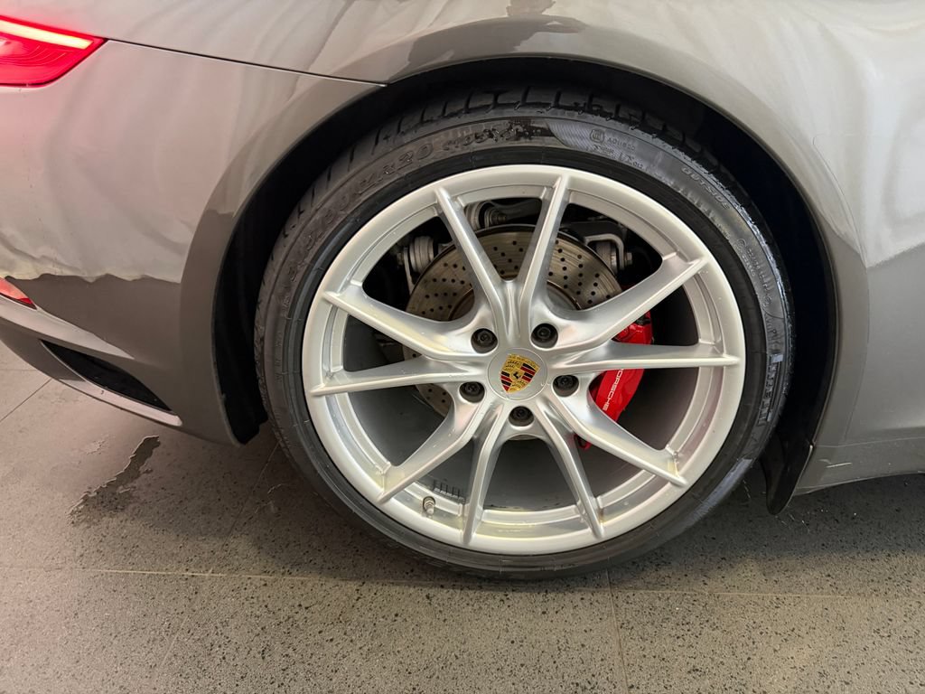Used 2017 Porsche 911 Carrera S RWD image 12