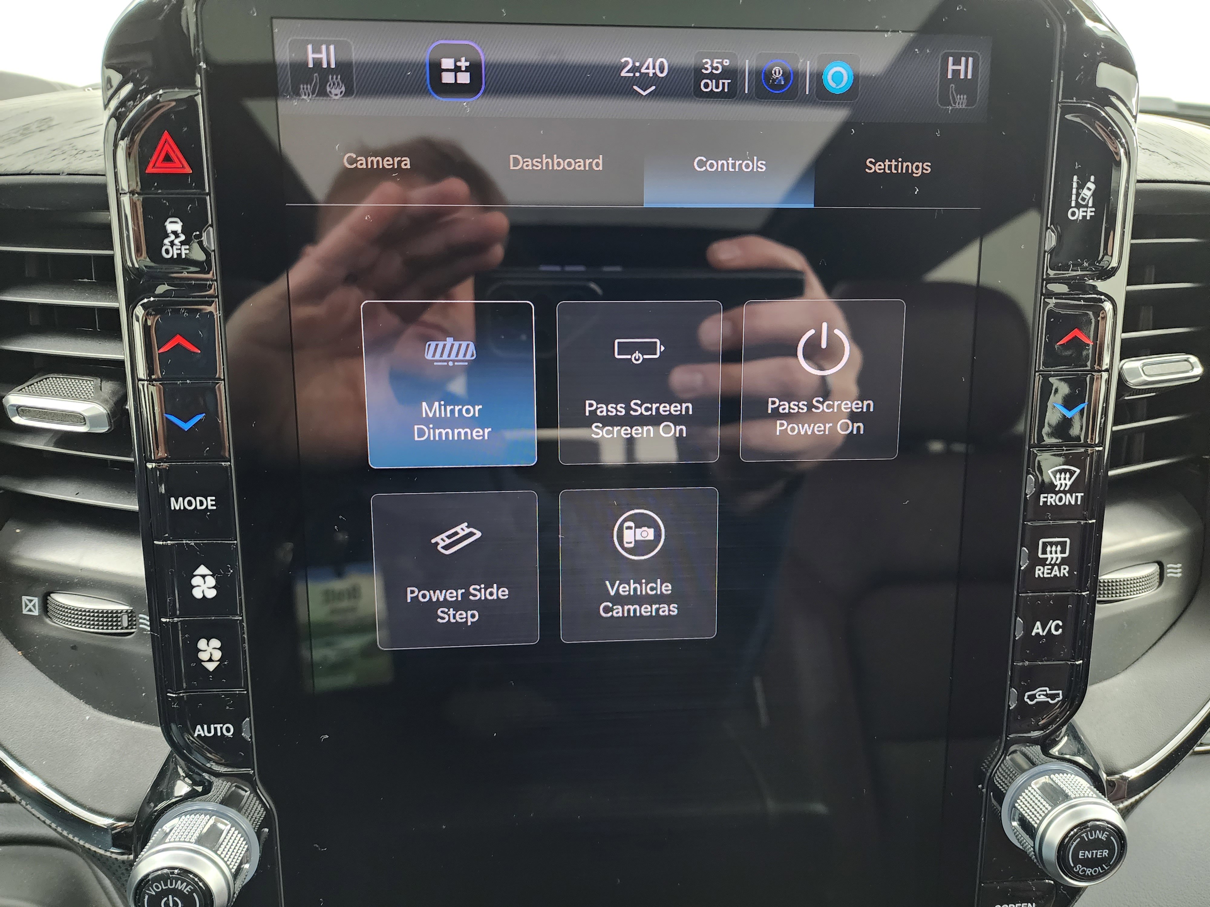 Used 2025 RAM 1500 Limited image 53