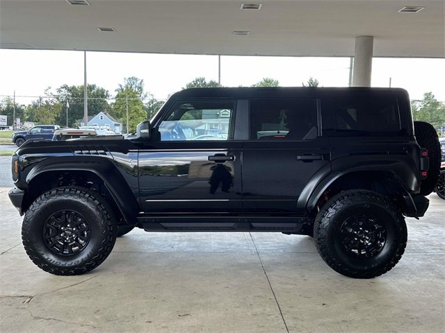 New 2025 Ford Bronco Raptor image 2