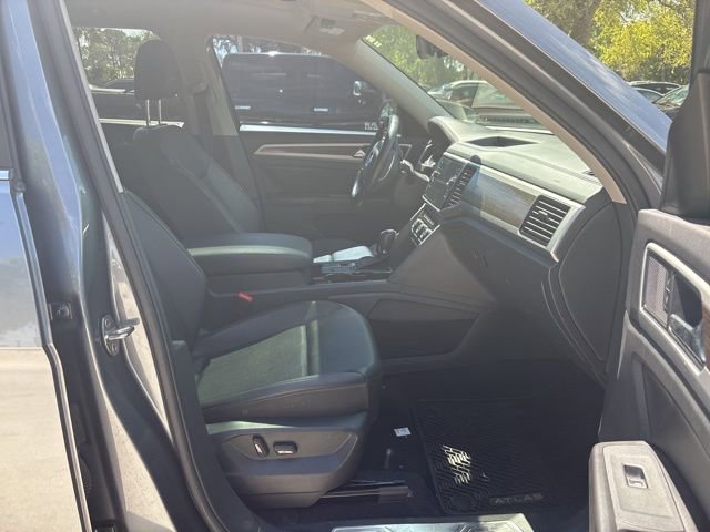 Used 2018 Volkswagen Atlas SEL w/ R-Line Package image 10