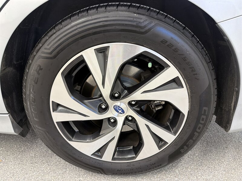 Used 2024 Subaru Legacy Premium AWD/4WD image 15