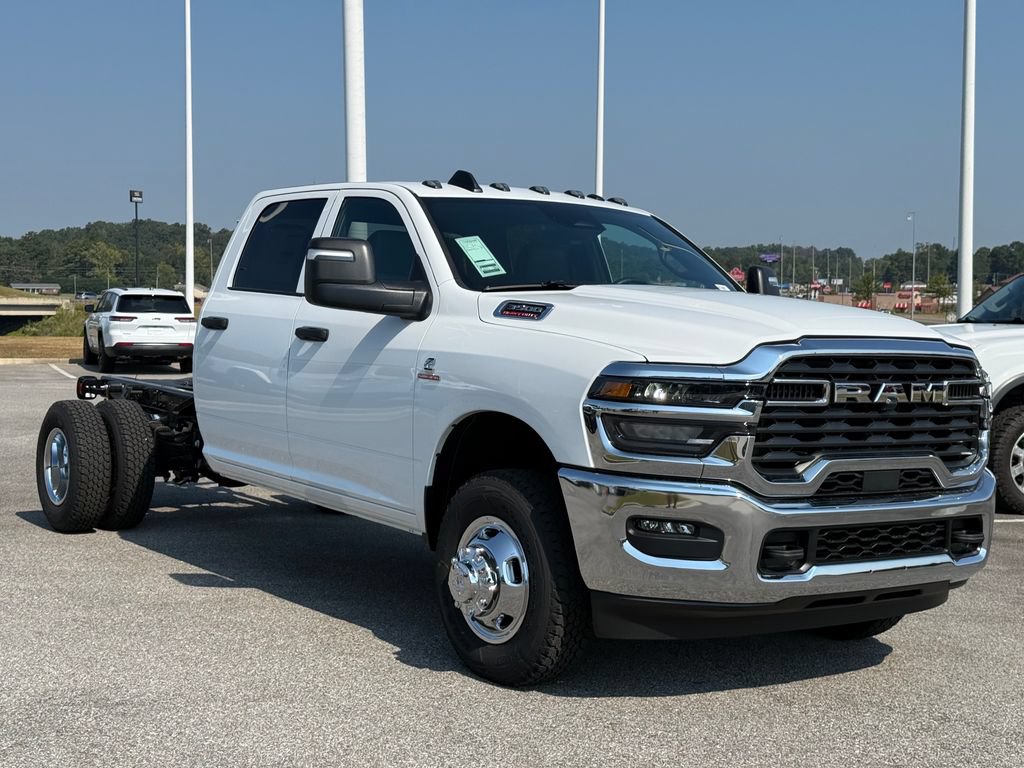 New 2027 RAM 3500 Tradesman w/ Chrome Appearance Group A AWD/4WD image 29