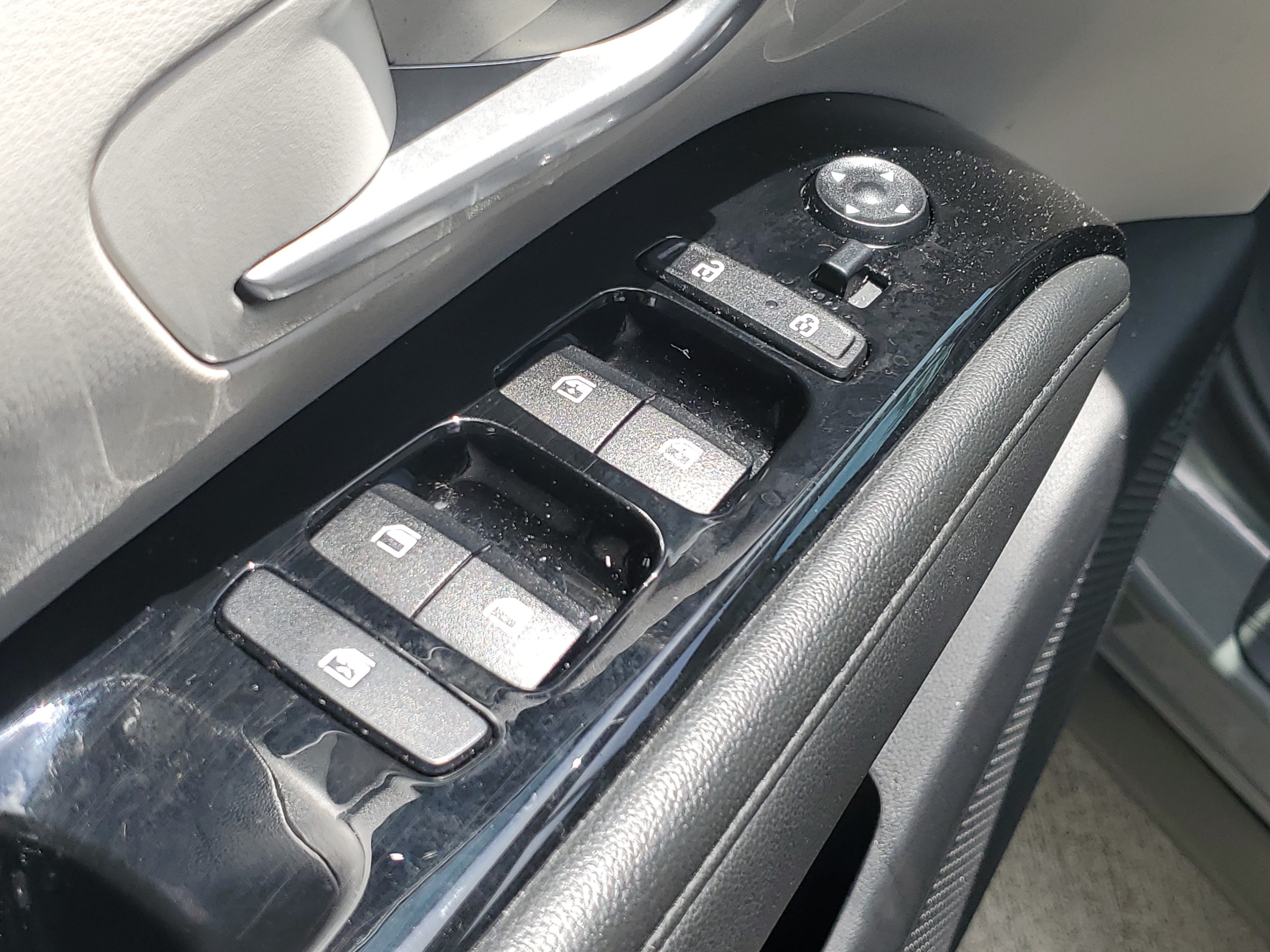 Used 2024 Hyundai Tucson Limited FWD image 23