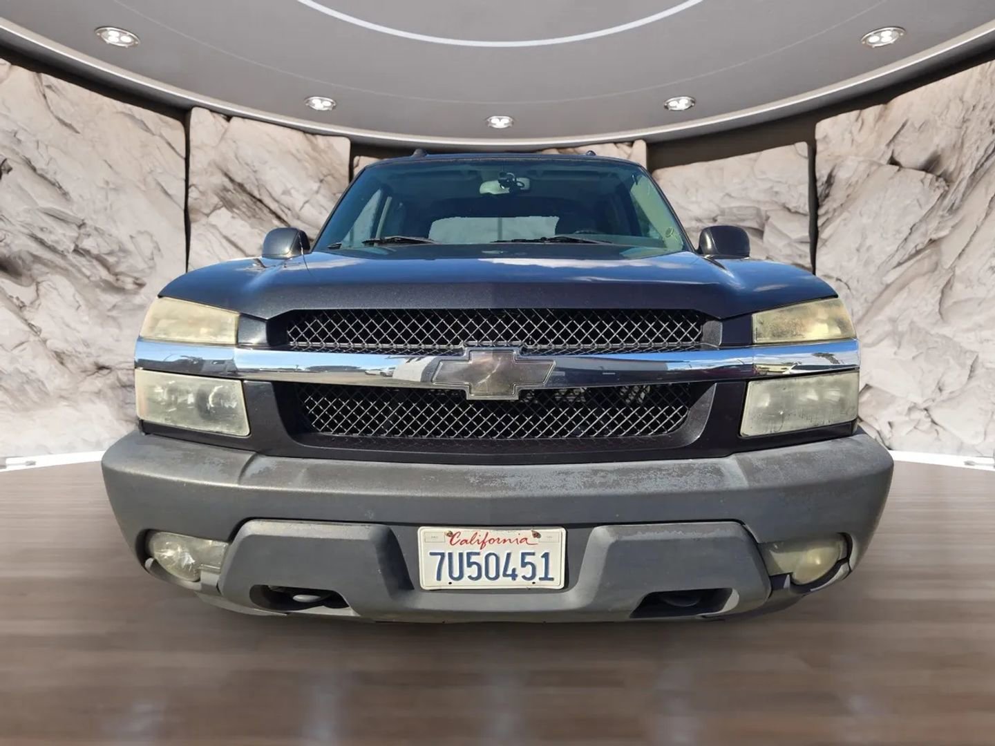 Used 2005 Chevrolet Avalanche LT w/ Preferred Equipment Group RWD image 2