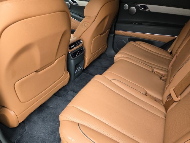 New 2027 Genesis GV80 2.5T Prestige AWD/4WD image 22