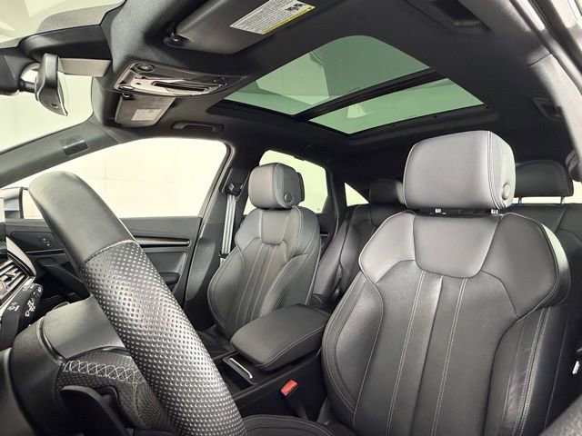 Used 2022 Audi SQ5 Prestige image 22