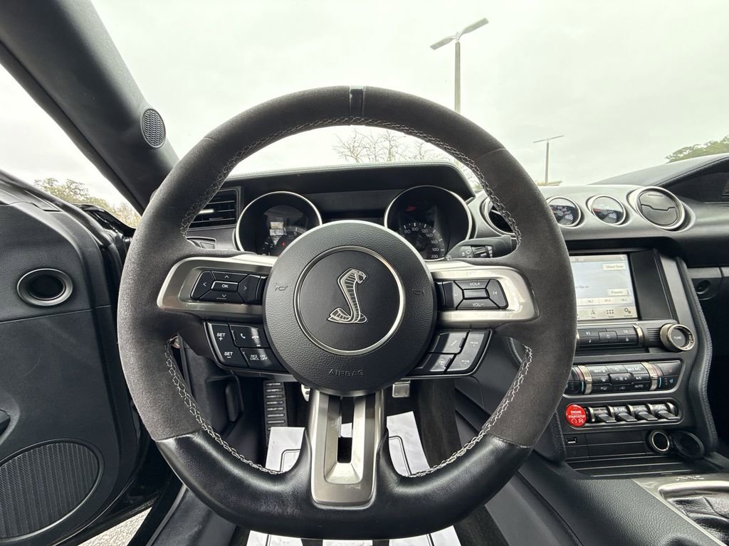 Used 2018 Ford Mustang Shelby GT350 w/ Convenience Package image 13