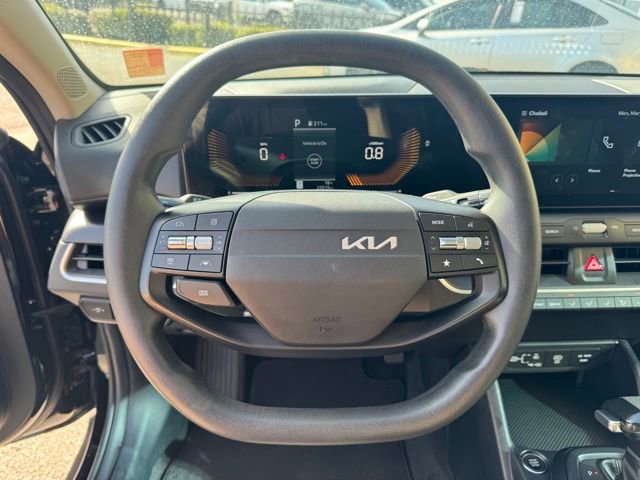Certified 2025 Kia K4 LXS image 25