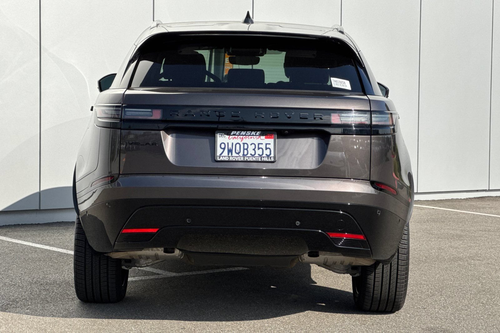 Certified 2026 Land Rover Range Rover Velar Dynamic SE AWD/4WD image 4