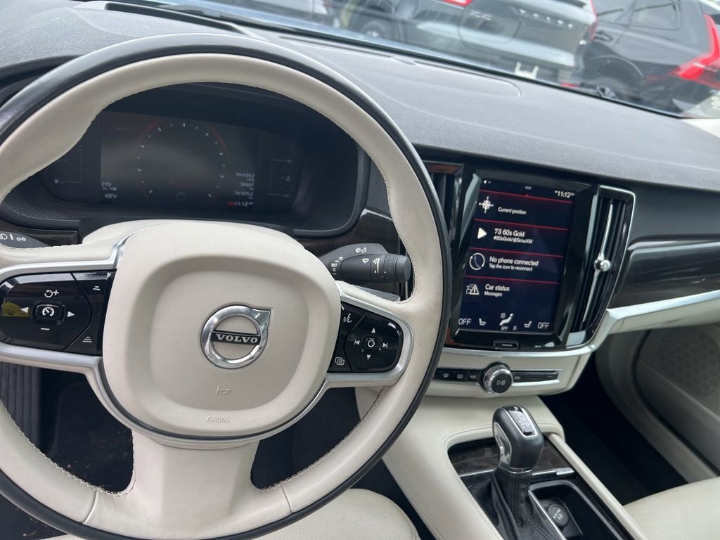 Used 2018 Volvo S90 T5 Momentum w/ Convenience Package FWD image 6