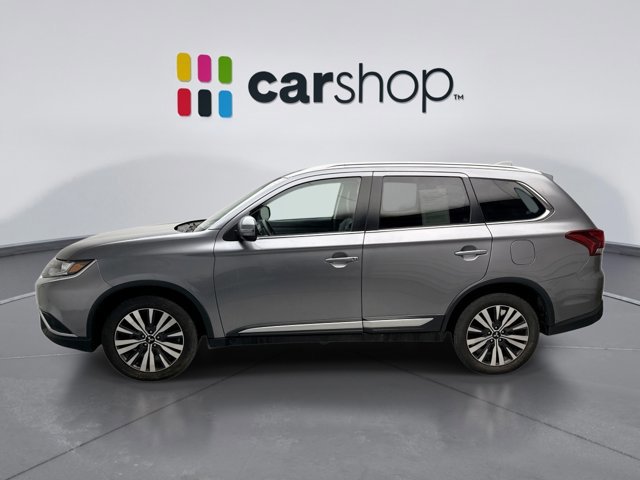 Used 2019 Mitsubishi Outlander SEL image 2
