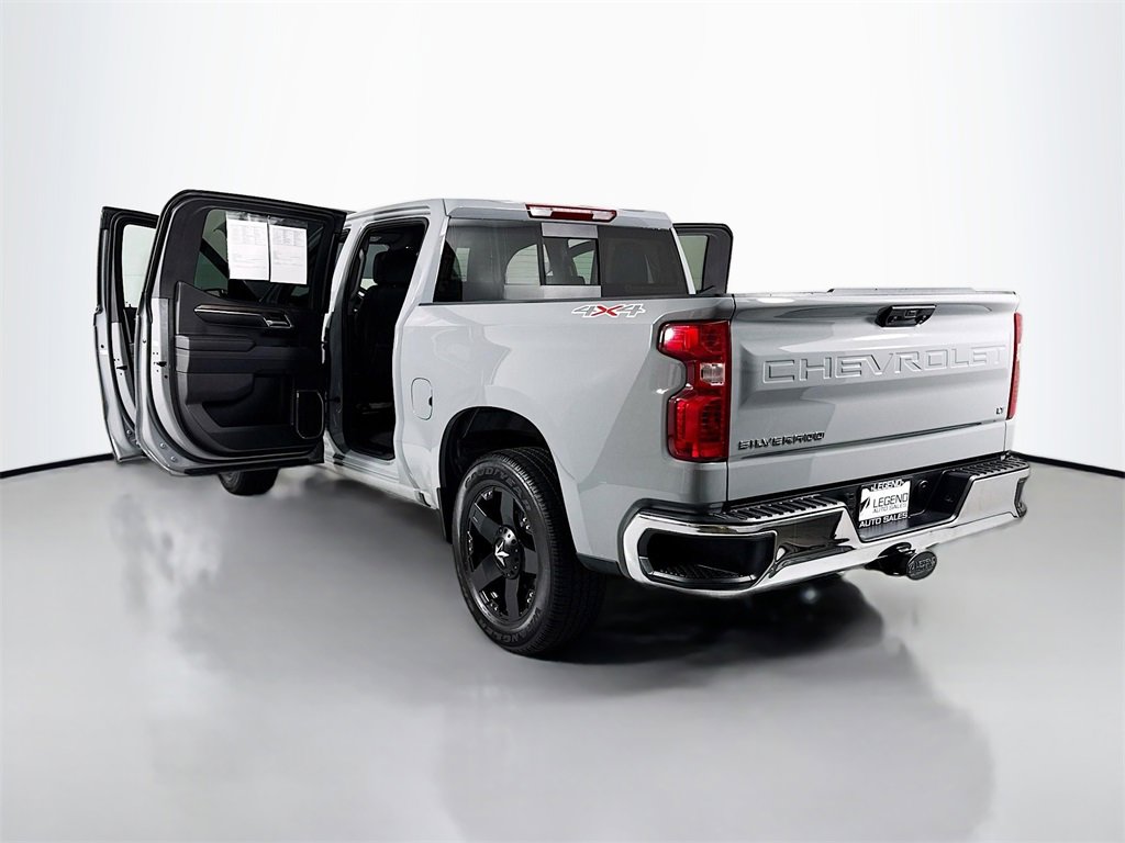 Used 2024 Chevrolet Silverado 1500 LT w/ Leather Package image 26