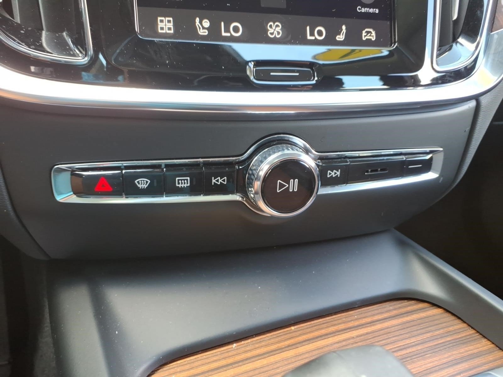 Used 2024 Volvo S60 B5 Plus w/ Climate Package AWD/4WD image 18