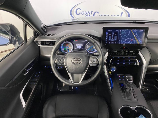 Certified 2021 Toyota Venza XLE w/ Softex Package image 17