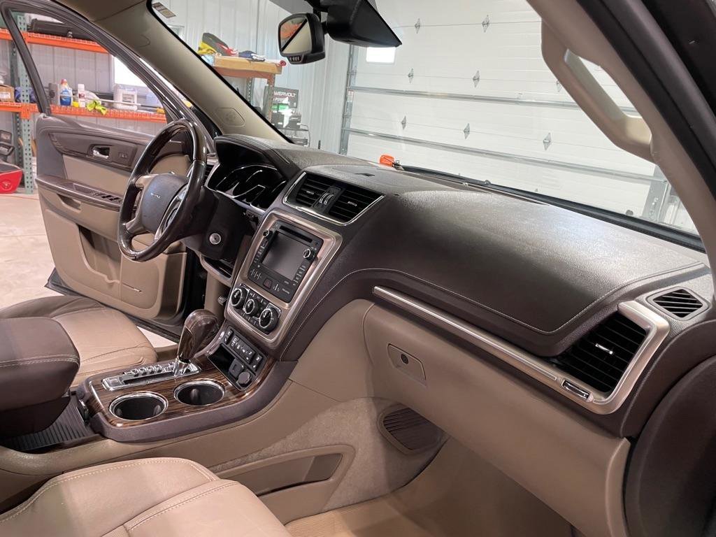 Used 2015 GMC Acadia Denali image 24