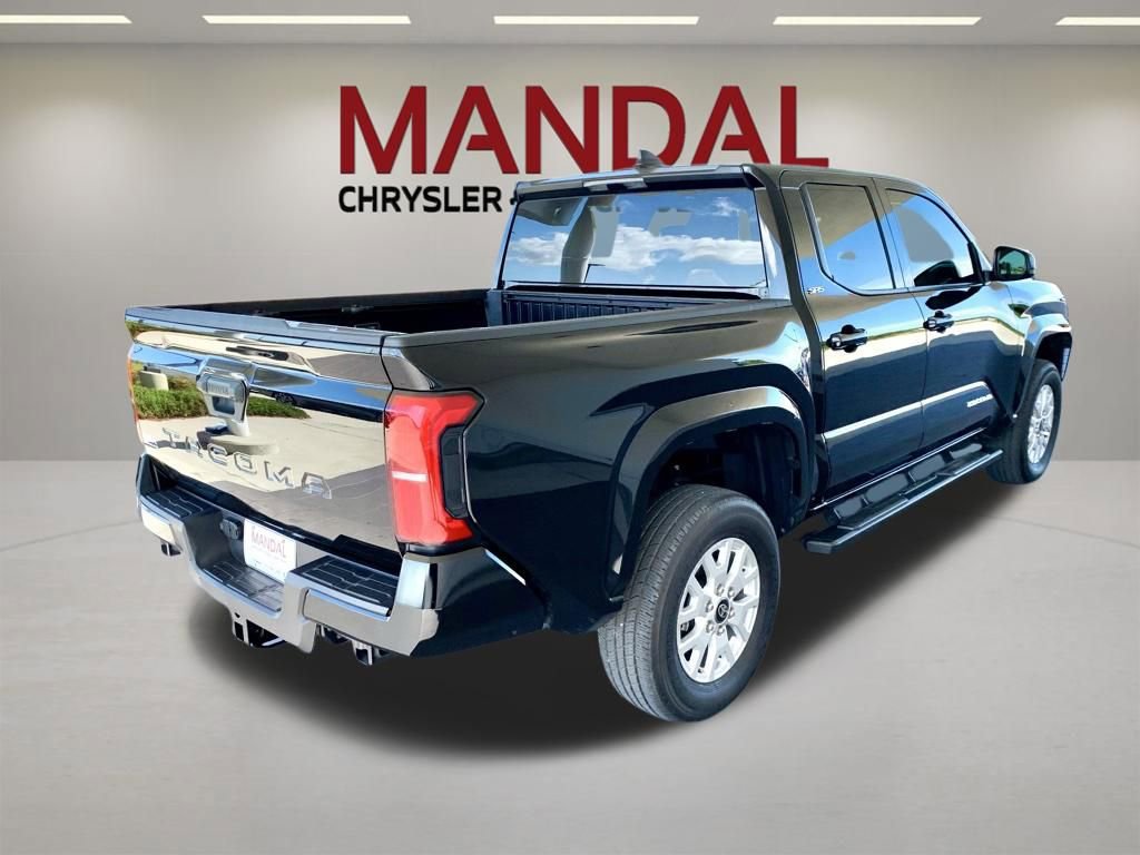 Used 2025 Toyota Tacoma SR5 RWD image 7