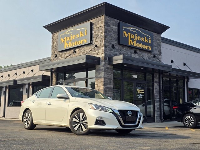 Used 2022 Nissan Altima 2.5 SL