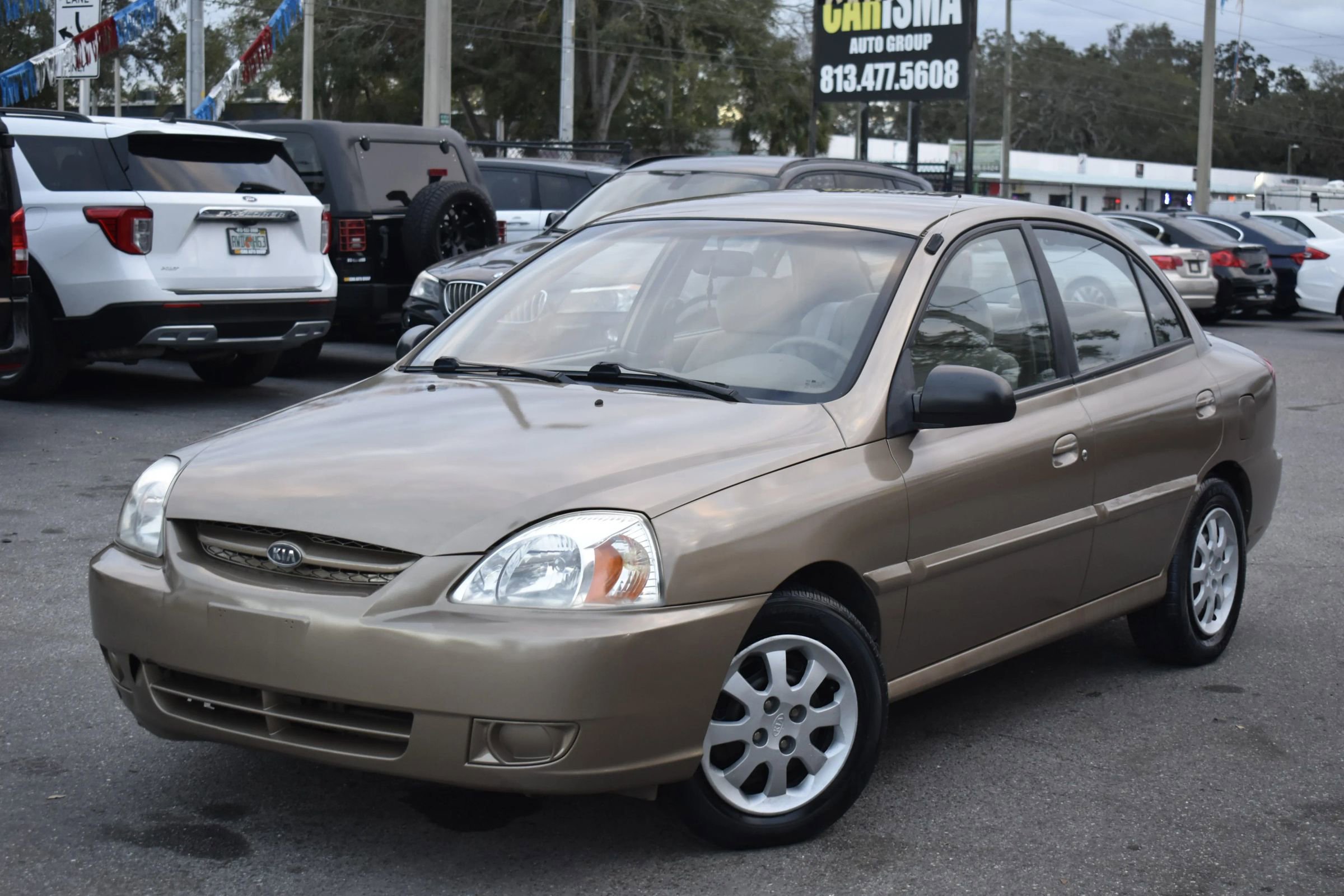 Used 2005 Kia Rio Sedan image 3
