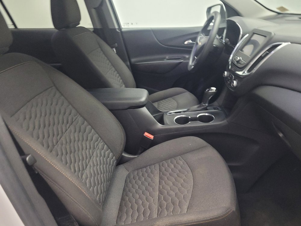 Used 2021 Chevrolet Equinox LT image 21