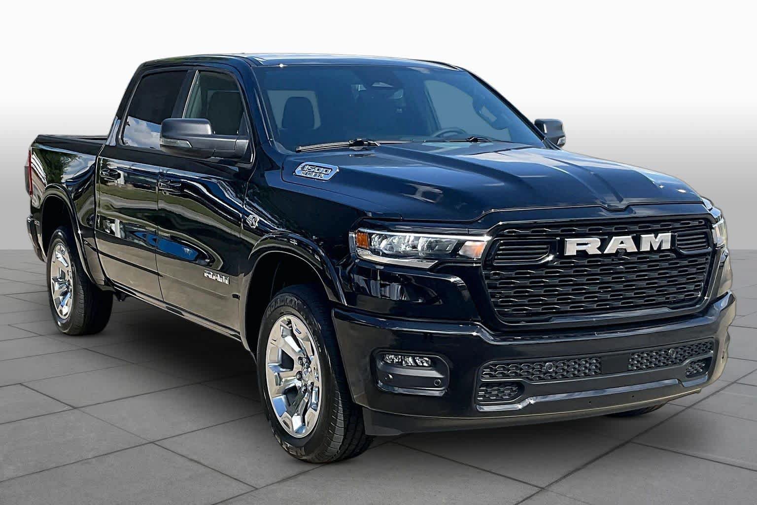 New 2027 RAM 1500 4x4 Crew Cab image 2