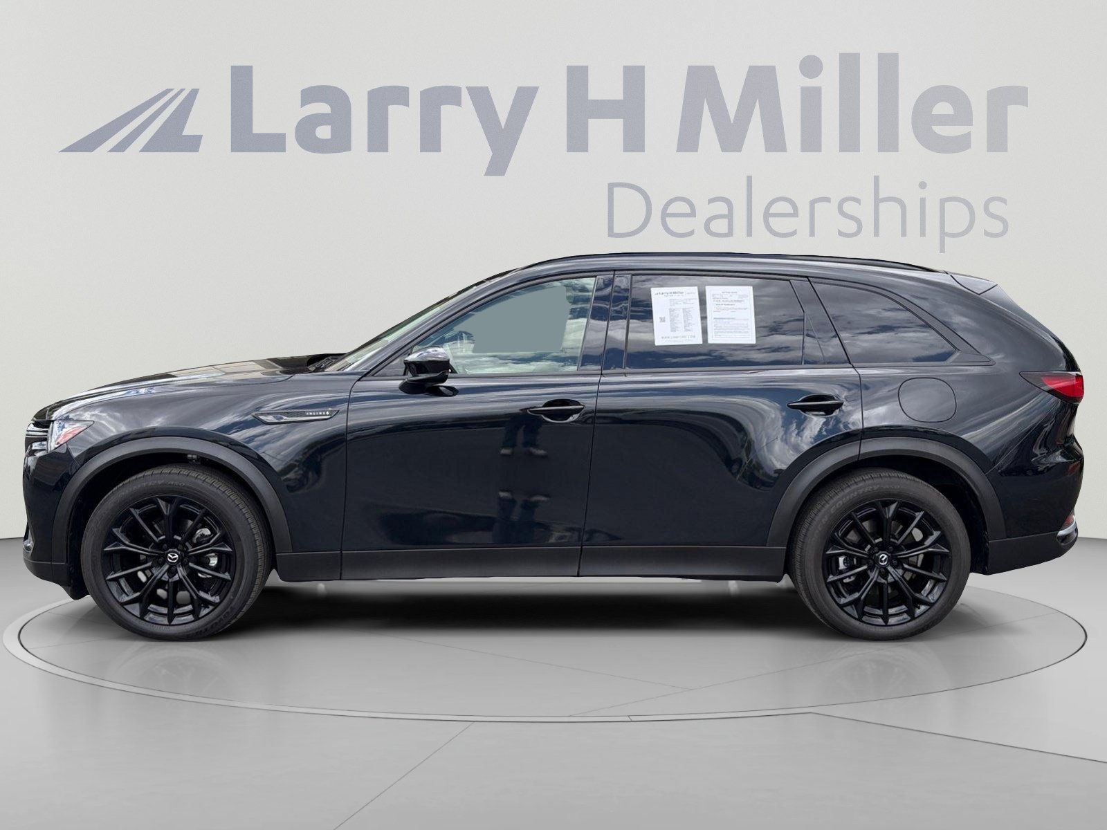 Used 2025 MAZDA CX-70 3.3 Turbo w/ Premium Package AWD/4WD image 2