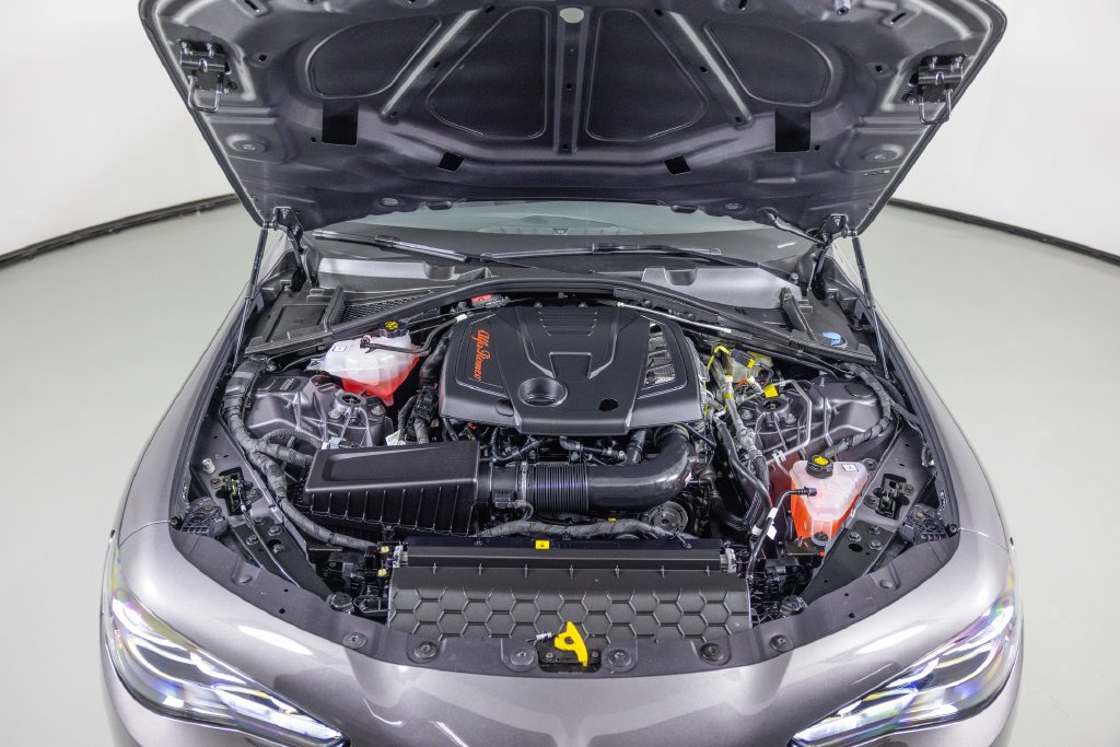 New 2026 Alfa Romeo Giulia AWD image 15