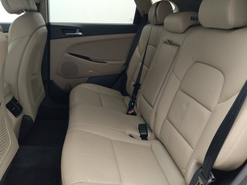 Used 2017 Hyundai Tucson SE Plus w/ Cargo Package FWD image 18