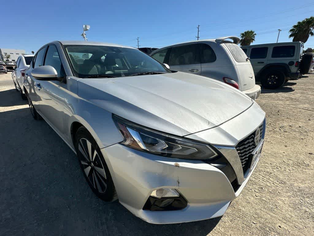 Used 2019 Nissan Altima 2.5 SL FWD image 2