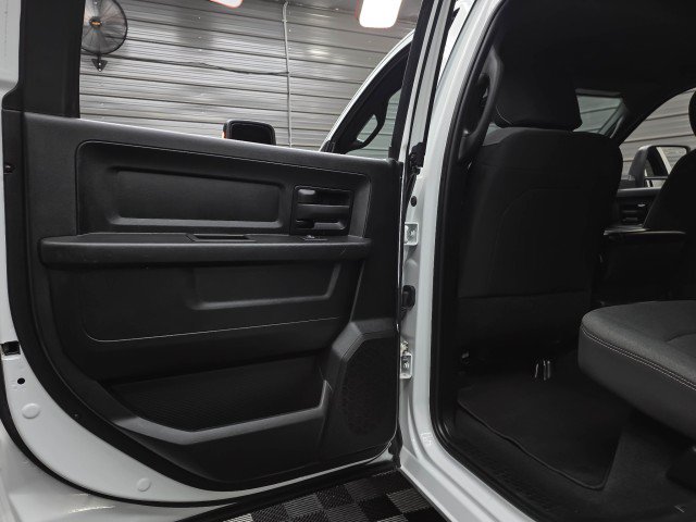Used 2023 RAM 3500 Tradesman AWD/4WD image 34