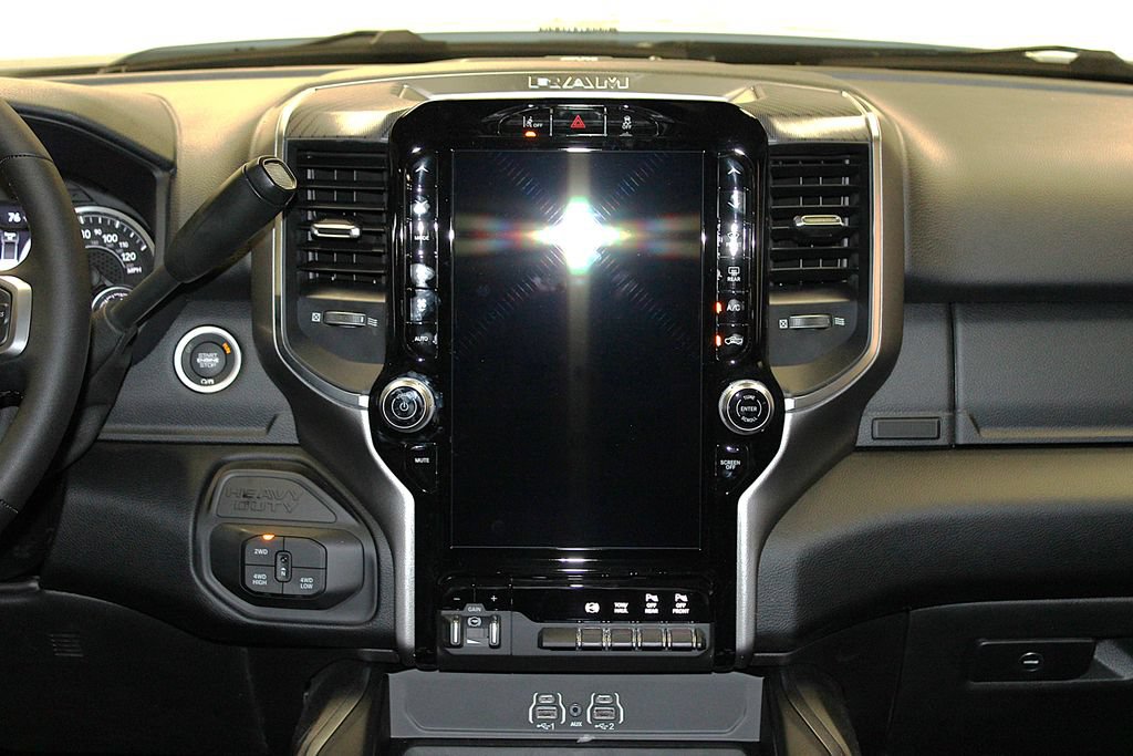 New 2026 RAM 2500 Big Horn AWD/4WD image 15