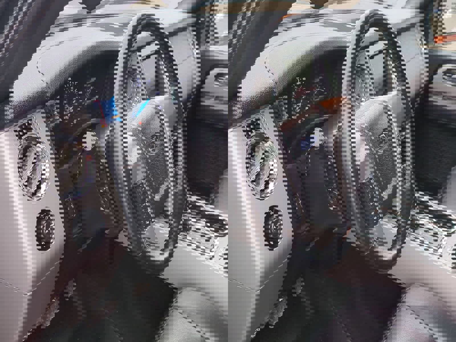 Used 2015 Ford Expedition Limited w/ Equipment Group 301A image 10