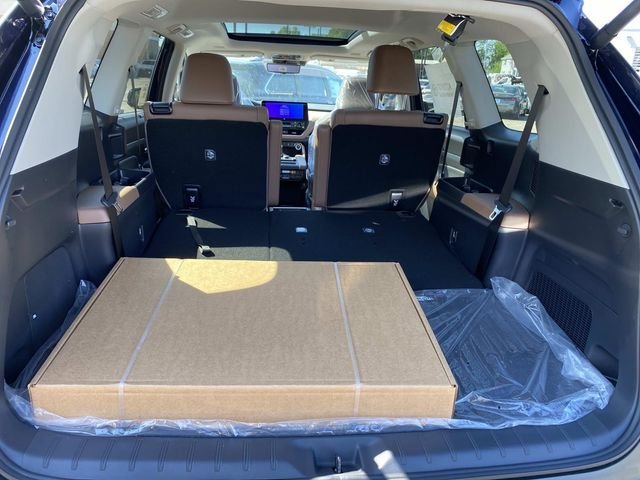 New 2026 Toyota Grand Highlander AWD image 4