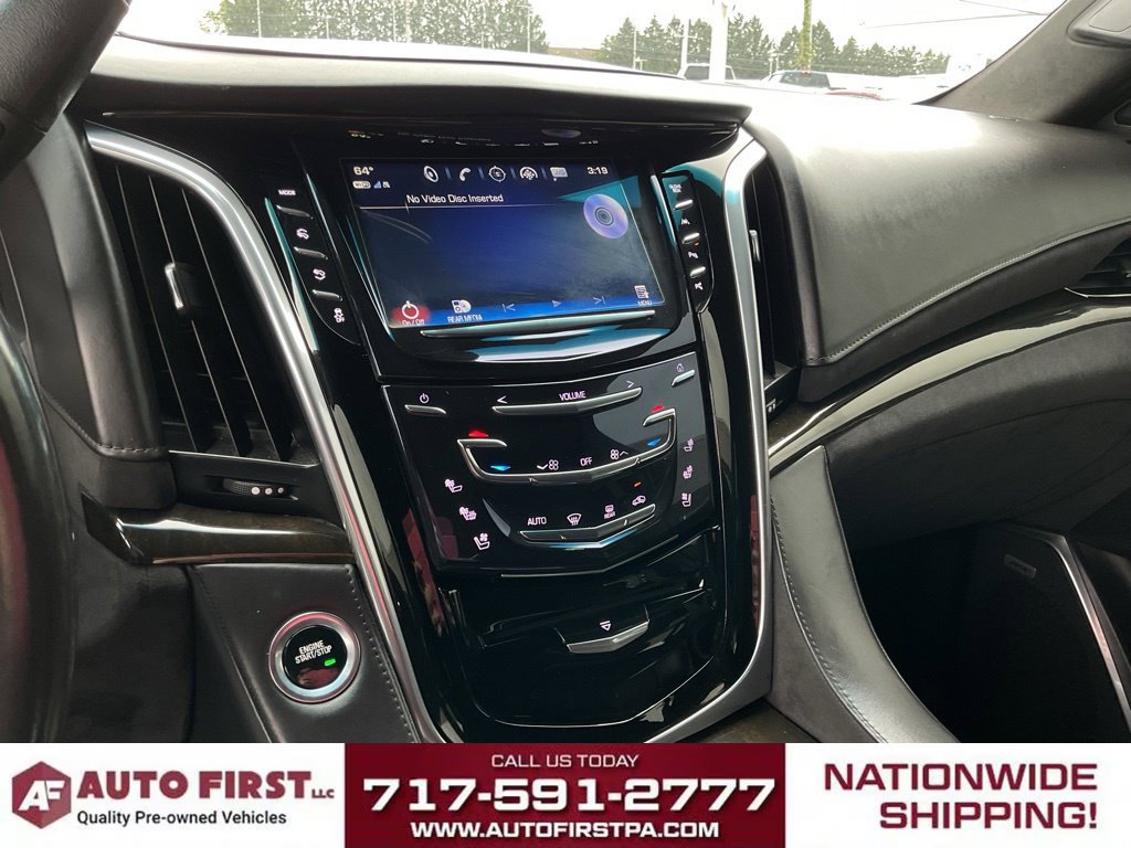 Used 2020 Cadillac Escalade ESV Platinum AWD/4WD image 28