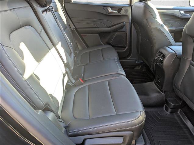 Used 2021 Ford Escape Titanium w/ Class II Trailer Tow Package image 19