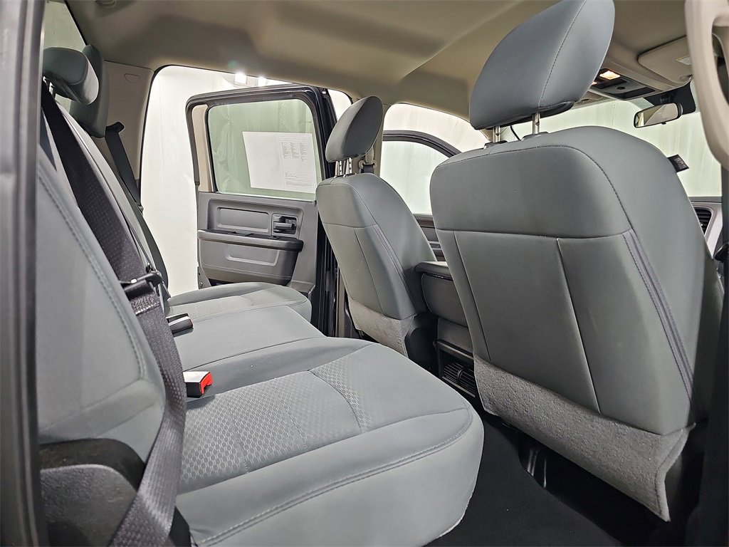 Used 2018 RAM 1500 Express w/ Express Value Package image 17