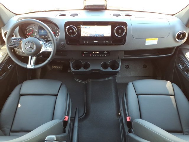 New 2026 Mercedes-Benz Sprinter 2500 image 4