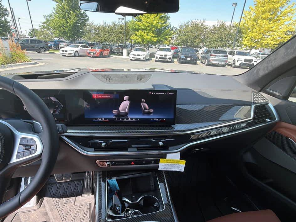 New 2026 BMW X7 M60i AWD/4WD image 22