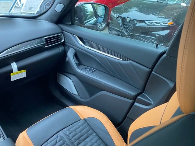 New 2024 Maserati Levante Trofeo image 49