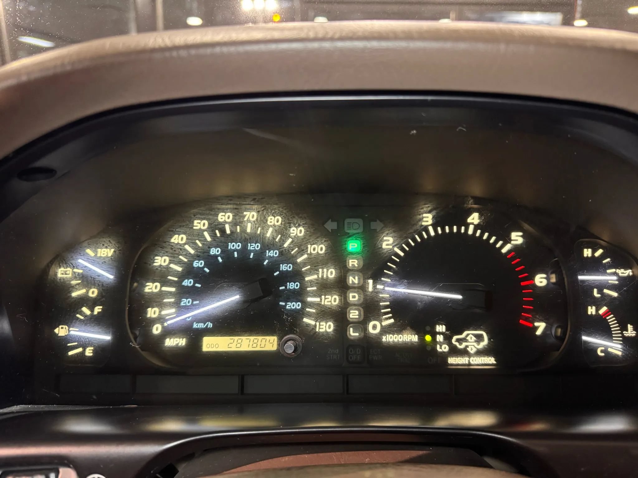 Used 2001 Lexus LX 470 4WD image 25