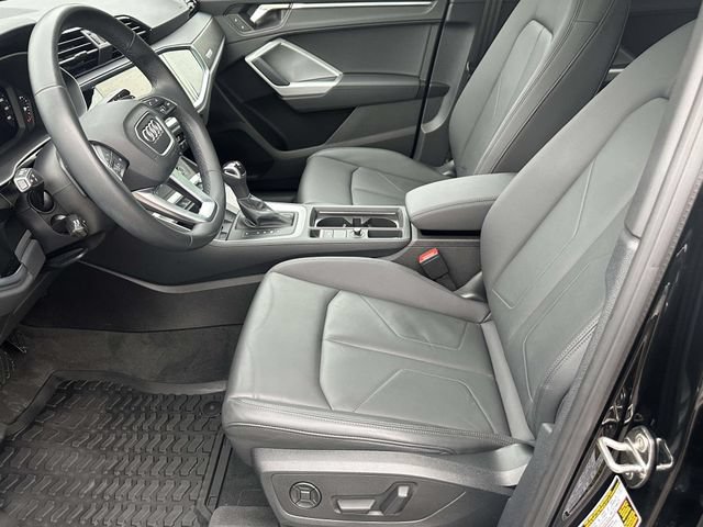 Used 2023 Audi Q3 2.0T Premium Plus w/ Premium Plus Package AWD/4WD image 22