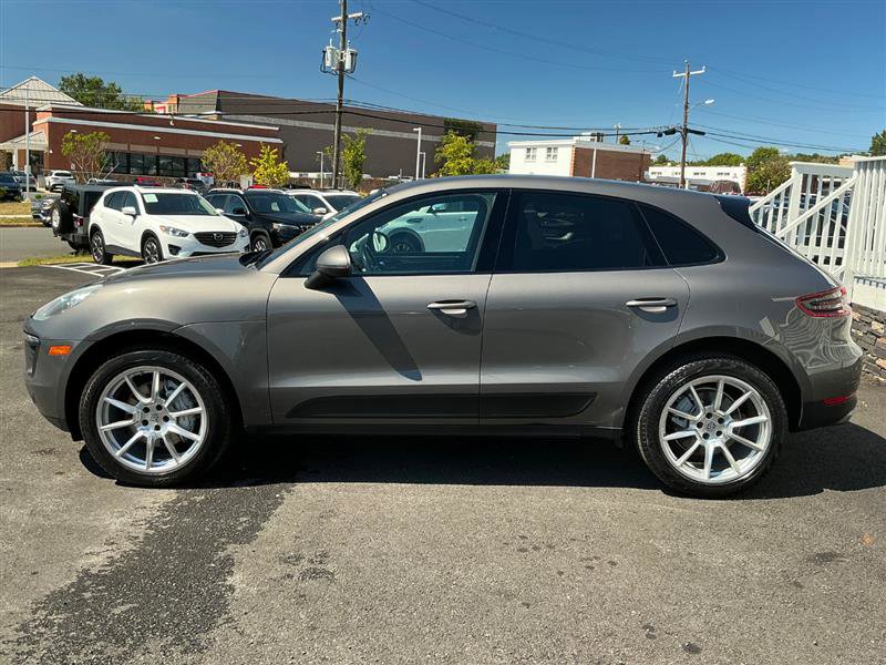 Used 2015 Porsche Macan S image 3
