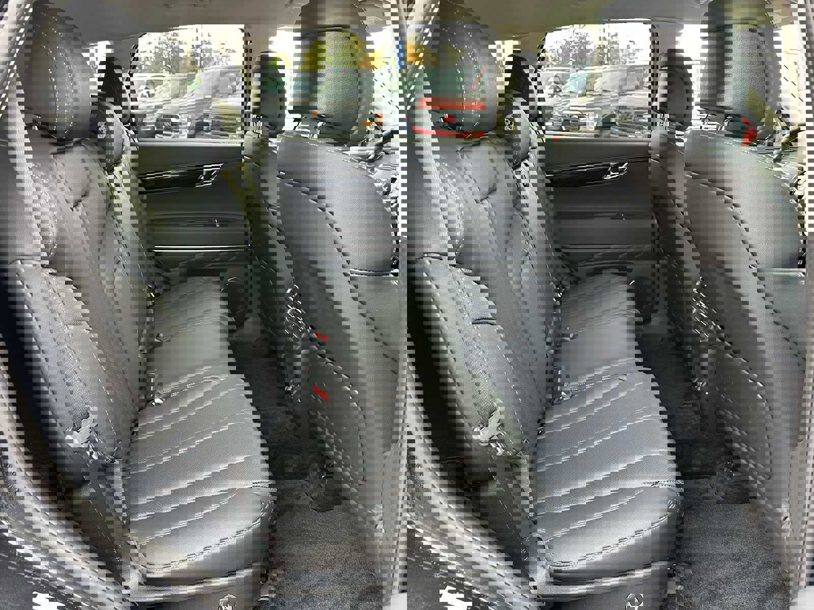 Used 2025 Genesis GV80 2.5T Standard image 12